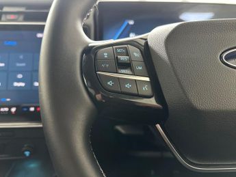 Ford Puma Gen-E 5Dr Premium Standard Range Auto