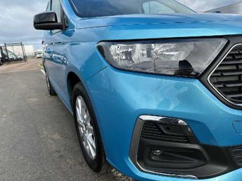 Ford Transit Connect 250 LWB 1.5 Limited 150PS PHEV Auto