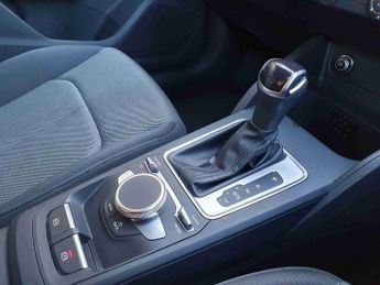 Audi Q2 35 TFSI Sport 5dr S Tronic