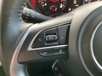 Suzuki Swift 1.2 Mild Hybrid Motion 5dr CVT