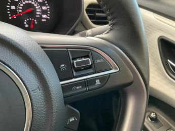 Suzuki Swift 1.2 Mild Hybrid Motion 5dr CVT