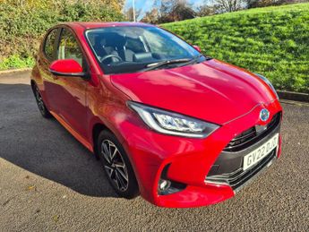 Toyota Yaris 1.5 VVT-h Design E-CVT Euro 6 (s/s) 5dr