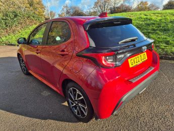 Toyota Yaris 1.5 VVT-h Design E-CVT Euro 6 (s/s) 5dr