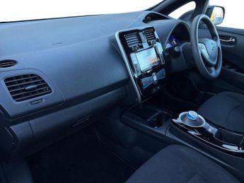 Nissan LEAF 80kW Acenta 30kWh 5dr Auto