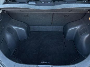 Nissan LEAF 80kW Acenta 30kWh 5dr Auto