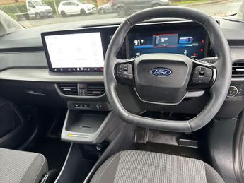 Ford Transit Courier Trend 43kWh 136PS Auto