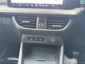 Ford Transit Courier Trend 43kWh 136PS Auto