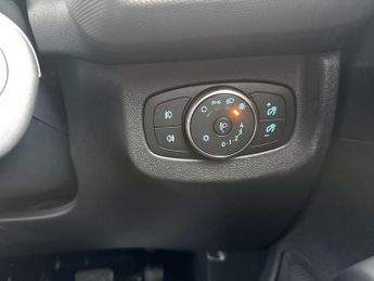 Ford Transit Courier Trend 43kWh 136PS Auto