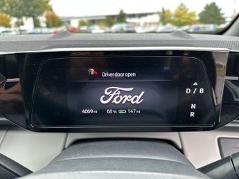 Ford Capri 5Dr Select Extended Range 2WD Auto