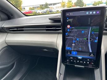 Ford Capri 5Dr Select Extended Range 2WD Auto