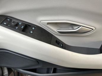 Ford Capri 5Dr Select Extended Range 2WD Auto