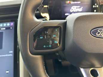 Ford Capri 5Dr Select Extended Range 2WD Auto