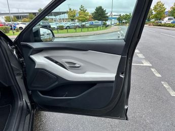 Ford Capri 5Dr Select Extended Range 2WD Auto