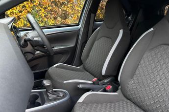Toyota Aygo X 1.0 VVT-i Edge x-shift Euro 6 (s/s) 5dr