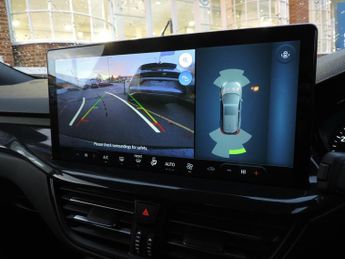 Ford Focus 1.0 EcoBoost Hybrid mHEV 155 ST-Line 5dr Auto Estate.