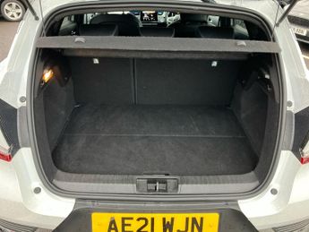 Renault Captur 1.6 E-TECH PHEV 160 Launch Edition 5dr Auto