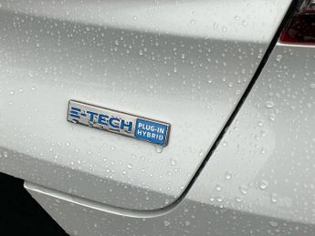 Renault Captur 1.6 E-TECH PHEV 160 Launch Edition 5dr Auto
