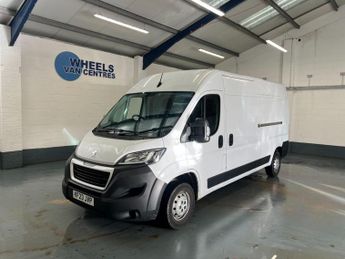 Peugeot Boxer 2.2 BlueHDi 335 Professional Premium + L3 H2 Euro 6 (s/s) 5dr