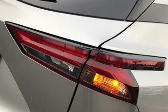 Nissan Qashqai 1.3 DiG-T MH 158 N-Connecta 5dr Xtronic