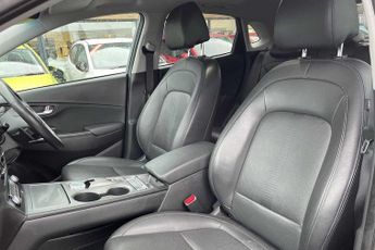 Hyundai Kona Ultimate 64kWh EV (204ps)