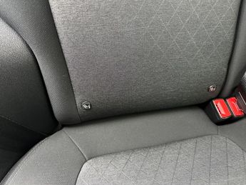 Ford Fiesta 5Dr Active 1 1.0 100PS Auto