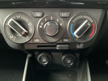 Suzuki Swift 1.2 Dualjet 83 12V Hybrid SZ-T 5dr Auto