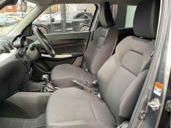 Suzuki Swift 1.2 Dualjet 83 12V Hybrid SZ-T 5dr Auto