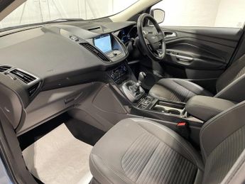 Ford Kuga 2.0 TDCi (150PS) 6 spd Titanium Edition 2WD 5dr.