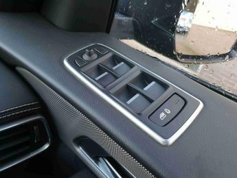 Jaguar F-pace 2.0d [180] Chequered Flag 5dr Auto AWD