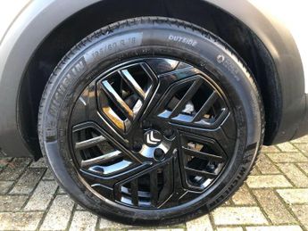 Citroen C4 50kWh e-series Auto 5dr (7.4kW Charger)