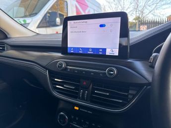 Ford Focus Vignale 1.0 EcoBoost 125 Vignale 5dr Auto