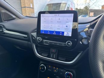 Ford Puma 5Dr ST-Line 1.0 MHEV 125PS Auto