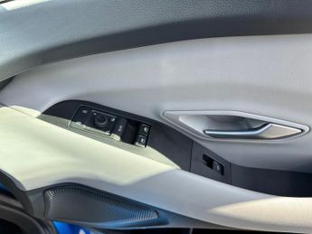 Ford Explorer 5Dr Premium Extended Range 2WD Auto