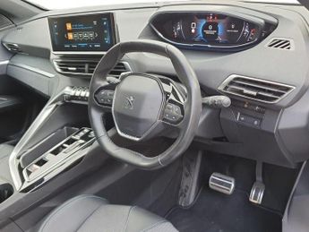 Peugeot 3008 1.2 PureTech Allure Premium+ 5dr EAT8