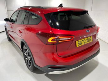 Ford Focus 1.0 Turbo EcoBoost (155PS) mHEV Automatic Active Vignale 5dr Est