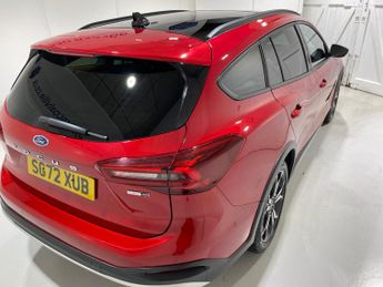 Ford Focus 1.0 Turbo EcoBoost (155PS) mHEV Automatic Active Vignale 5dr Est