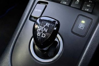Toyota Auris 1.8 Hybrid Business Edition TSS 5dr CVT