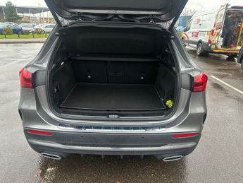 Mercedes-Benz GLA Class Mercedes GLA 200 5Dr AMG Line Executive Auto