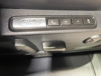 Ford Explorer 79kWh (340PS) EV Automatic PREMIUM AWD 5dr.***HIGH SPEC**