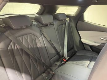 Ford Explorer 79kWh (340PS) EV Automatic PREMIUM AWD 5dr.***HIGH SPEC**