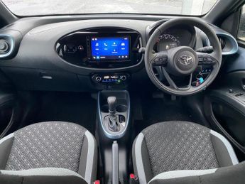 Toyota Aygo X 1.0 VVT-i Edge x-shift Euro 6 (s/s) 5dr