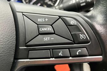 Nissan Qashqai 1.3 DiG-T 160 [157] Acenta Premium 5dr DCT