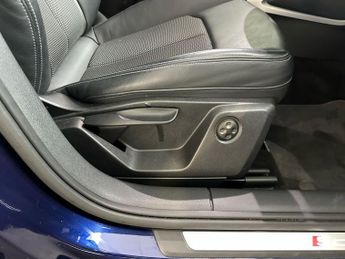 Audi Q2 5Dr S Line 35 1.5 TFSI Auto