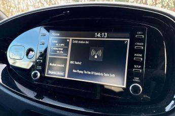 Toyota Aygo X 1.0 VVT-i Edge x-shift Euro 6 (s/s) 5dr