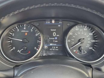 Nissan Qashqai 1.3 DiG-T 160 [157] N-Connecta 5dr DCT Glass Roof