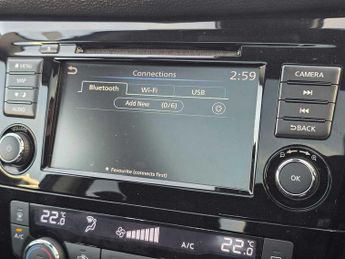 Nissan Qashqai 1.3 DiG-T 160 [157] N-Connecta 5dr DCT Glass Roof