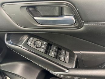 Nissan Qashqai 5Dr N-Connecta 1.3 MHEV 158PS Auto