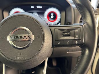 Nissan Qashqai 5Dr N-Connecta 1.3 MHEV 158PS Auto