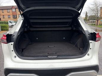 Nissan Qashqai 5Dr N-Connecta 1.3 MHEV 158PS Auto