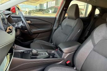 Nissan Qashqai 1.3 DiG-T MH 158 N-Connecta 5dr Xtronic